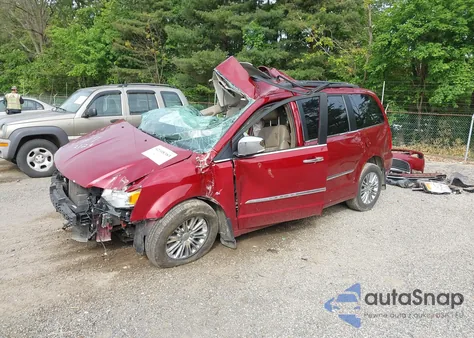 2016 Chrysler Town & Country Touring L from USA, damaged, VIN 2C4RC1CG0GR253123